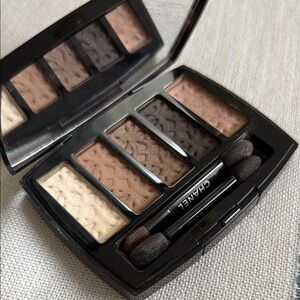 Chanel Black Eyeshadow Palette 5 colors